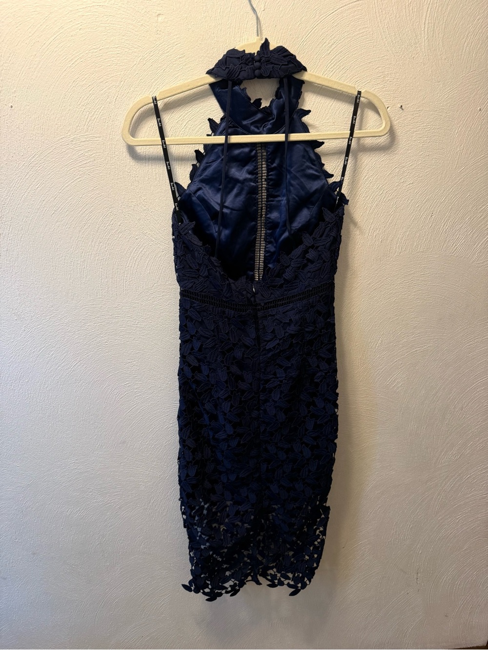 Bardot Gemma Coquette Party Blue Ink Floral Lace Halter Cocktail Dress NWT 4 - Picture 3 of 8